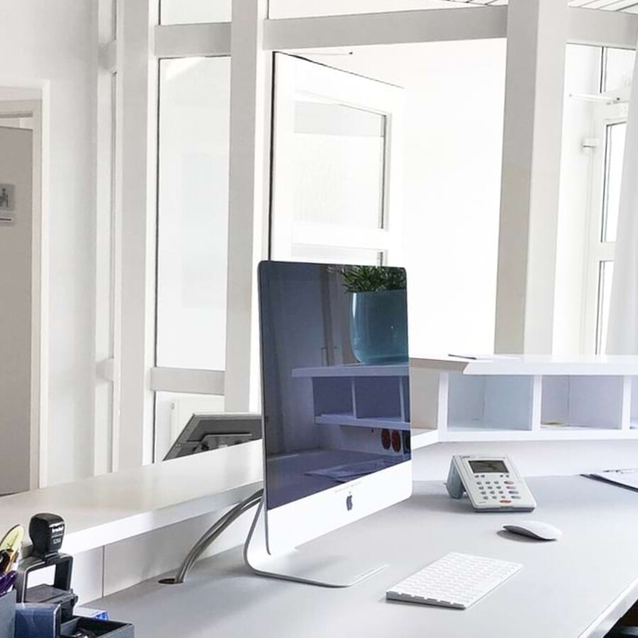 Impressionen aus der modernen Praxis.